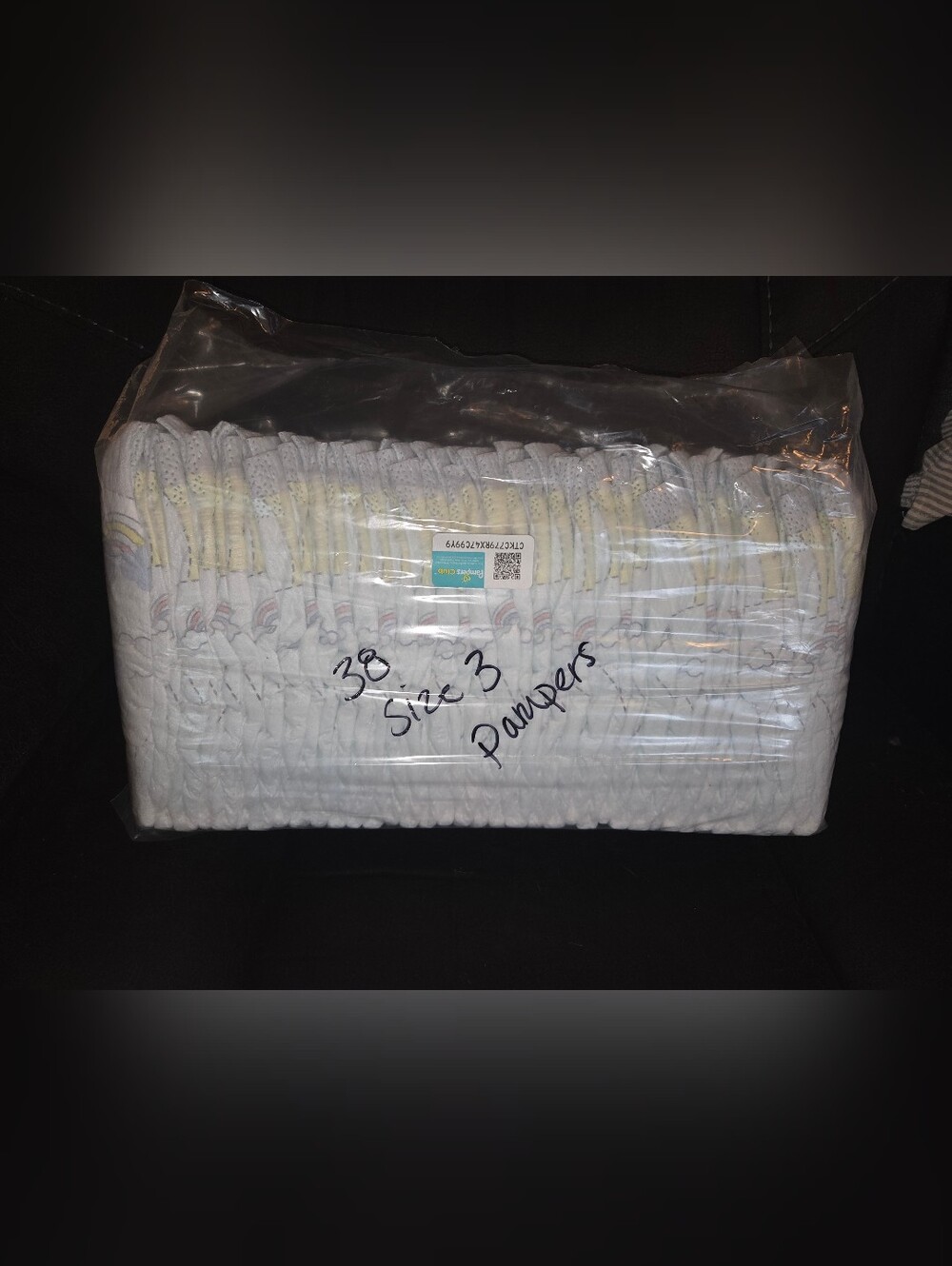 OPENED Sleeve Of Pampers 38 Count Disposable Diapers Size 3